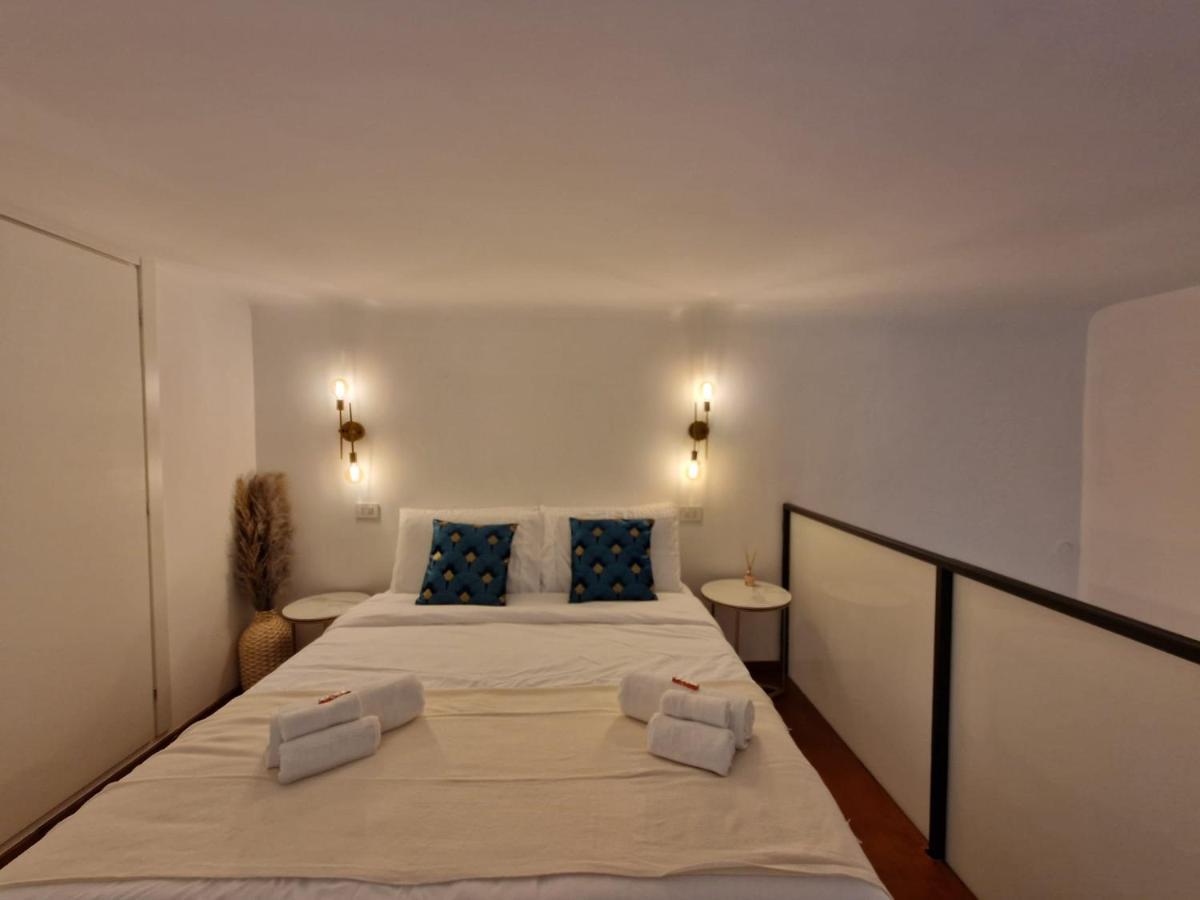 Regina Milano In Porta Romana 2 - Sky Tv, Wifi E Breakfast Box Apartment ภายนอก รูปภาพ
