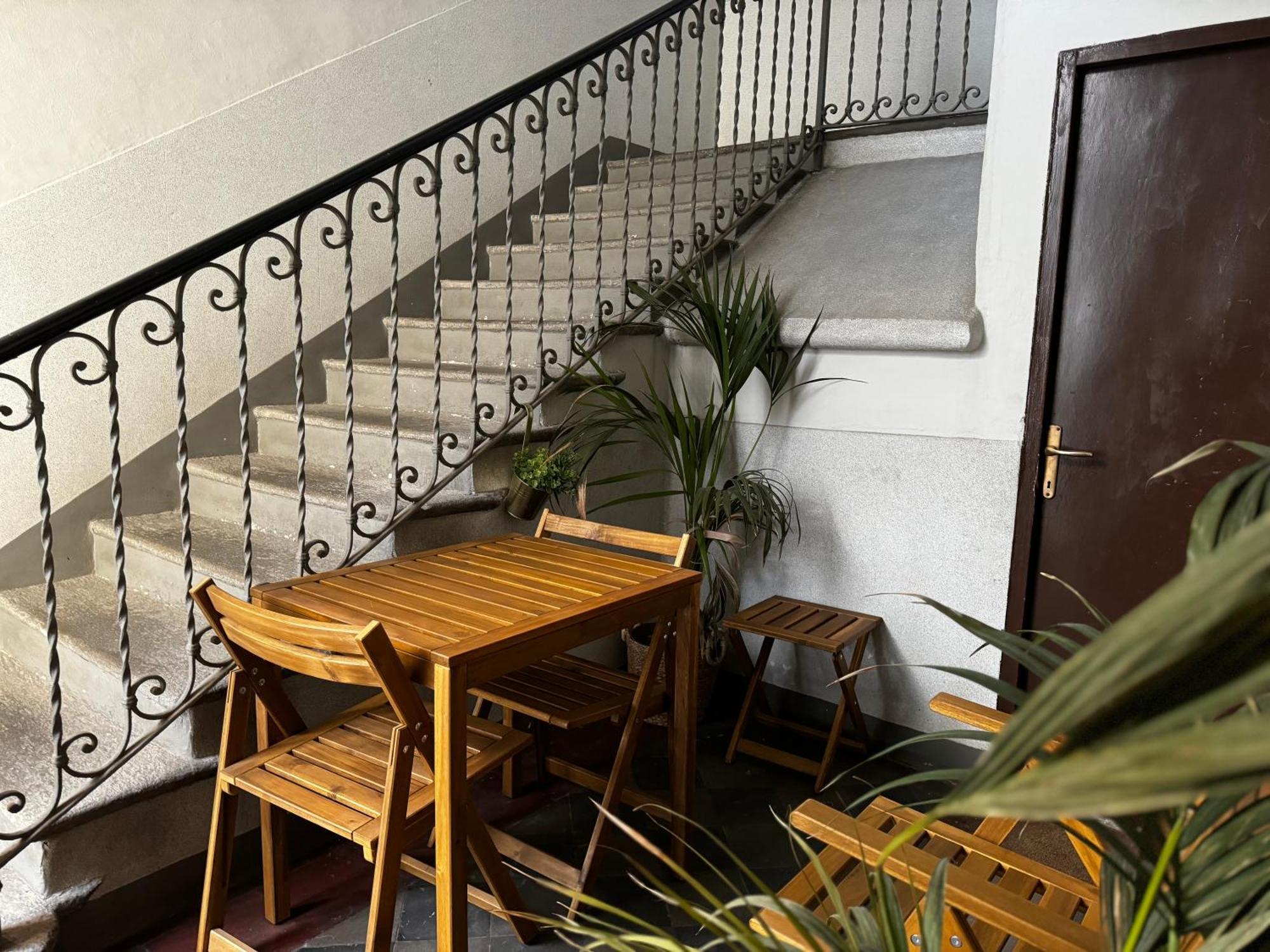 Regina Milano In Porta Romana 2 - Sky Tv, Wifi E Breakfast Box Apartment ภายนอก รูปภาพ